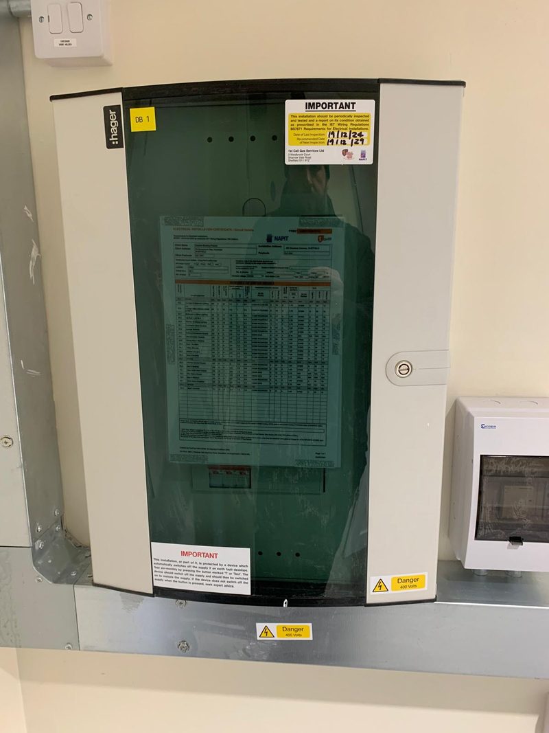 Protection and metering panel, Electrical