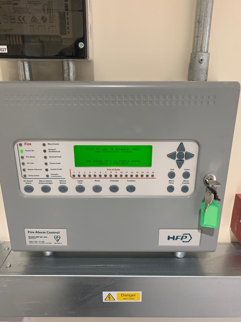Metering panel, Electrical